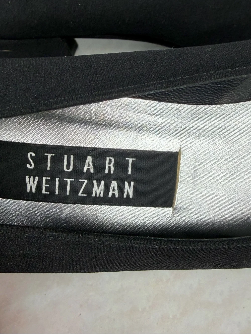 Stuart Weitzman reposhing this